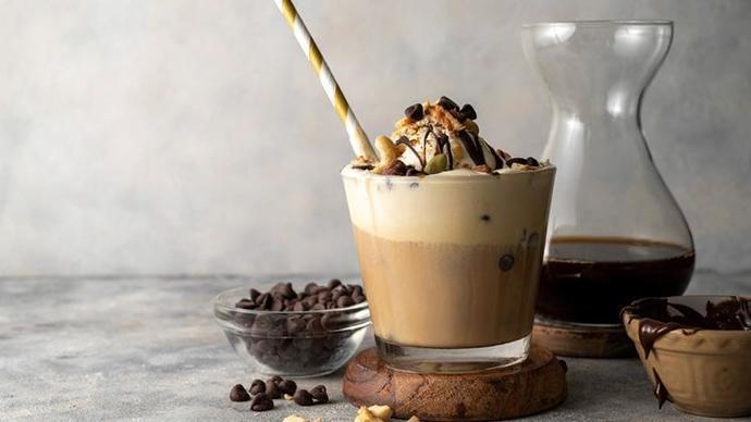 Evde kahve yapmak sıkıcı mı geldi? Bu 5 tarifle mutfağını kahve dükkanına çeviriyoruz! ☕✨