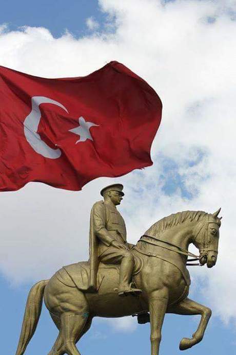 19 Mayıs’a Özel Atamızın Sevdiği Şarkılar