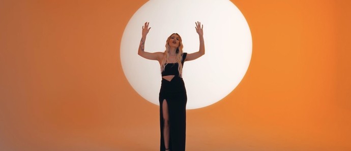 Yasemin Ünlü - Vay - muzikonair.com