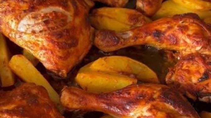 🍗 Dinlenmiş Soslu Tavukla Enfes Fırın Yemeği