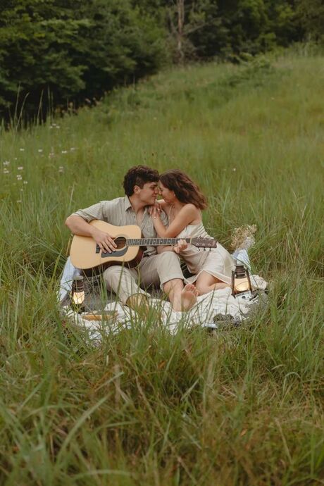💘 Aşk bir kere mi olur, yoksa her kalp birden fazla kez sevebilir mi?