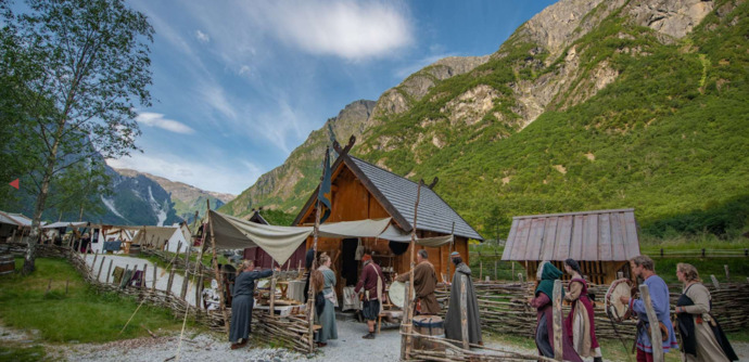 Vikingler Sadece Yağmacı mıydı? Denizlerle Dans Eden Bu Halkın Gerçek Yüzü!