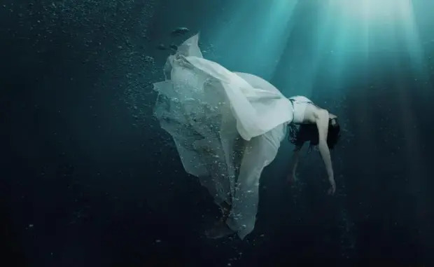 🌙✨ Lucid Dream: Bilincin Uykudaki Uyanışı ✨🌙