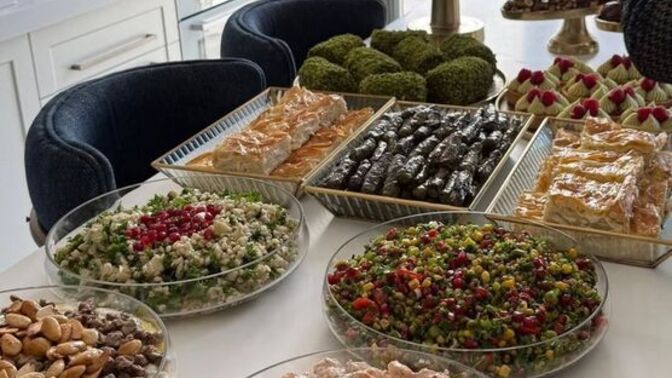 🍲 Yemek Dediğin Sadece Karın Doyurmaz, Ruhuna da Dokunur