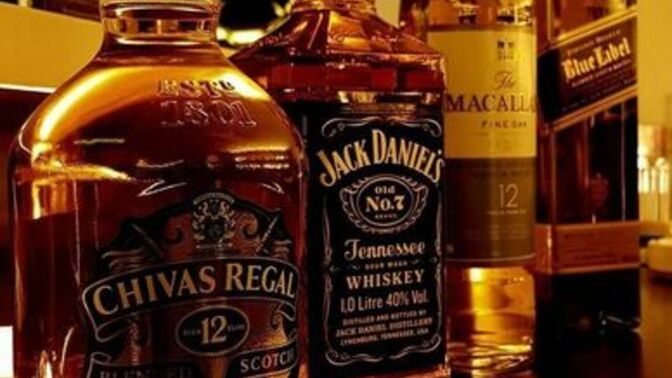 🥤 Sağlıklı İçecek Seçimleri ve Bilinçli Tüketim Rehberi