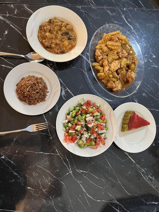 Ispanak Yemeyen Çocuklara Ispanağı Sevdiren Ispanaklı Çilek Soslu Yeşil Pasta Yaptım 😍🍓🥬