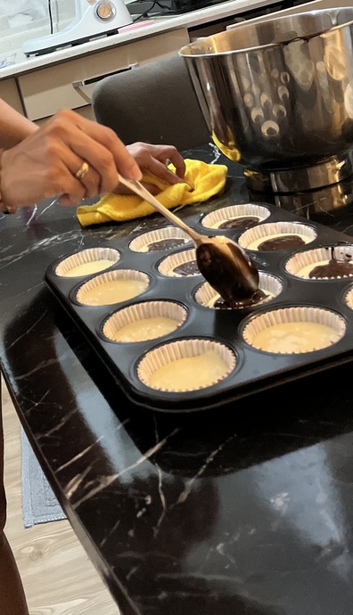 Yağmur Teyzesi Kuzuların çok Seveceği Yumuşacık İki Renkli Muffin Yaptı Ve Tarifiyle Geldi ❤️🫶🏻
