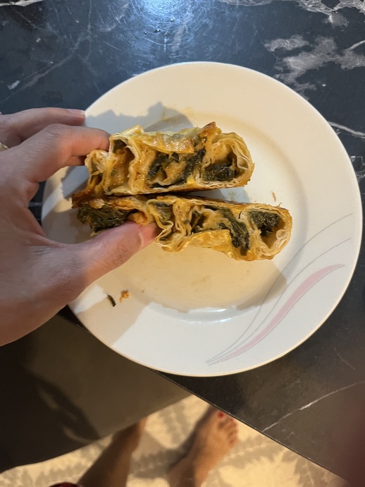 Üşengeçler Ve Rahatsız Olanlar İçin Harika Bir Hazır Yufka Ispanaklı Börek Yaptım!