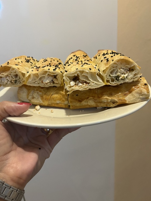 Çocukların Beslenme Derdine Alternatif Çözüm! Lor Peynirli Sarma Börekler Yaptım!