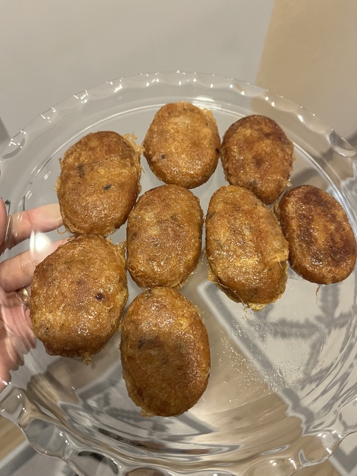 Az Malzemeyle Hafta Sonları Kahvaltısının Baş Tacı Olacak Nefis Bir Patates Köftesi Tarifi ile Geldim Ben! ❤️