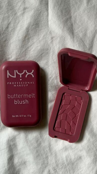 Nyx Professional Makeup Buttermelt Blush