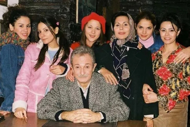 🎬 Çocukluğumuzu Hatırlatan Eski Efsane Diziler