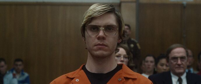 🎬 DAHMER: İnsanlığın En Karanlık Yüzüyle Tanışmaya Hazır mısın?