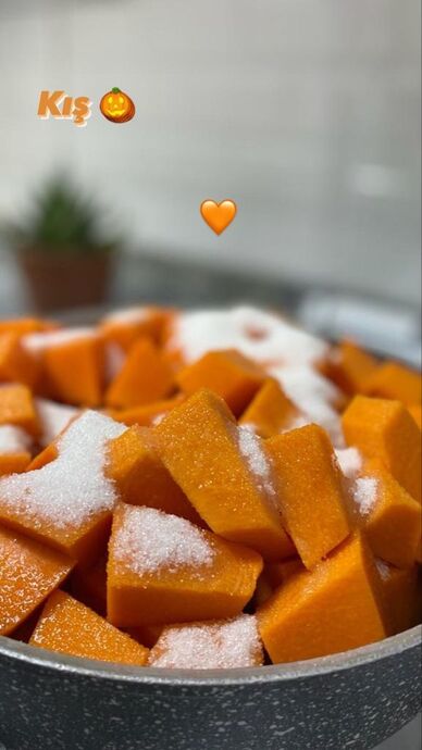 Kış Sofralarının Vazgeçilmezi: Pratik Ve Lezzetli Kabak Tatlısı Tarifi🎃