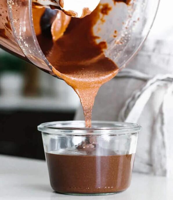 Ev Yapımı Sürülebilir Çikolata Tarifi! Masum Atıştırmalık 🍫
