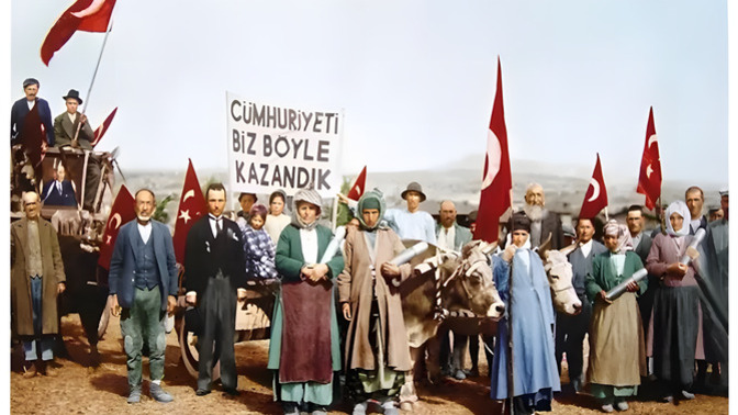 Cumhuriyetin Yolculuğu: Bir Milletin Yeniden Doğuşu