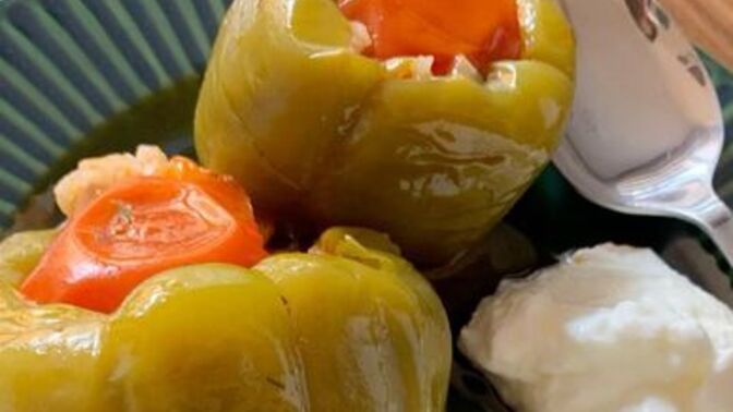 💚 Zeytinyağlı Biber Dolması: Mis Gibi Ege Esintisi 💚
