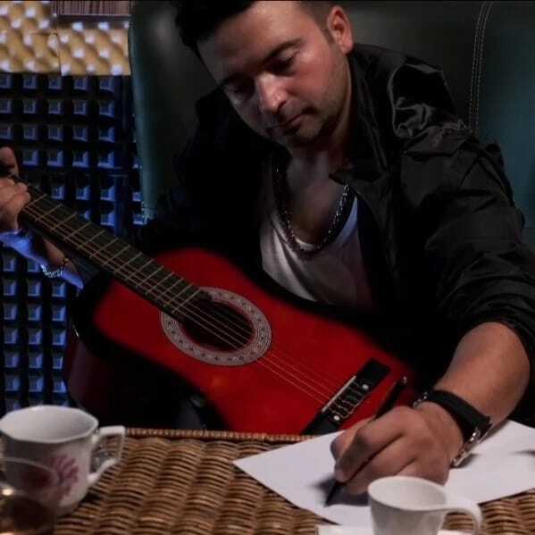 Cihan Şahin - muzikonair.com