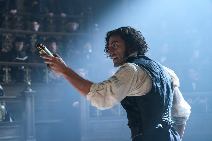 Victor Frankenstein (Oscar Isaac)