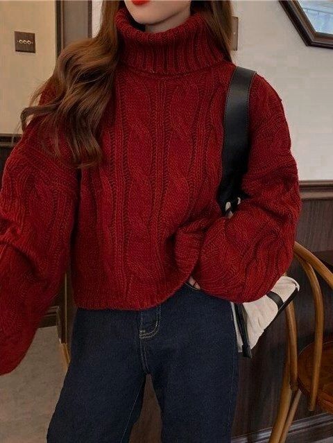 Kasım İndirimlerinde Kaçırılmayacak İkili: Sweatshirt & Kazak Sezonu Başladı! 🧶✨