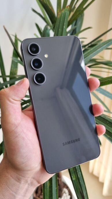 Kasım İndirimlerinde En Mantıklı Telefon Seçimi: Hangisini Almalı? 📱✨