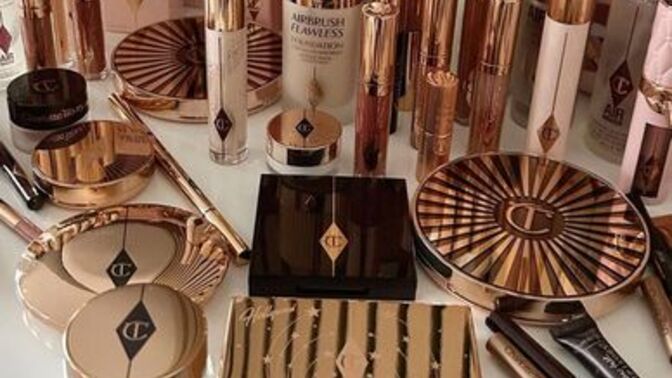 Kasım İndirimlerinde Alınacak En Tatlı Şey: Makyaj Malzemeleri 💄✨