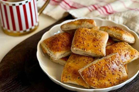 Sofranın Mis Kokulu İmzası: Mahlepli Diyarbakır Çöreği!