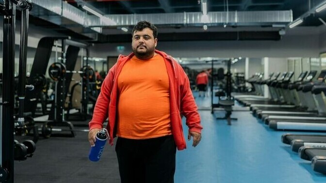 Obeziteyi Sadece “Diyetle Çözerim” Diye Düşünmek Yanlış! Neden mi? Anlatıyorum!