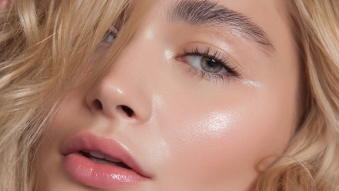 Glass Skin Nasıl Elde Edilir? Adım Adım Işıltılı Cilt Rehberi!