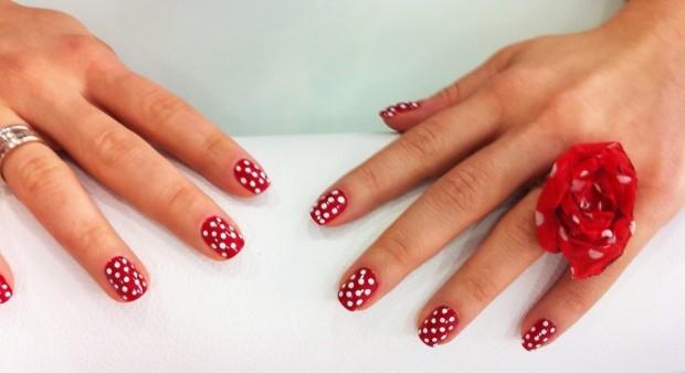 Tırnaklarınızı S&uuml;sleyin! (Nail Art)