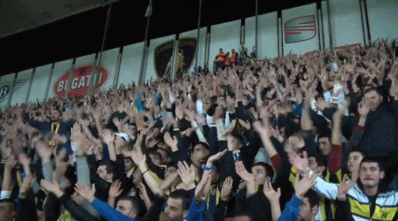 KızlarSoruyor'da popüler olmak için