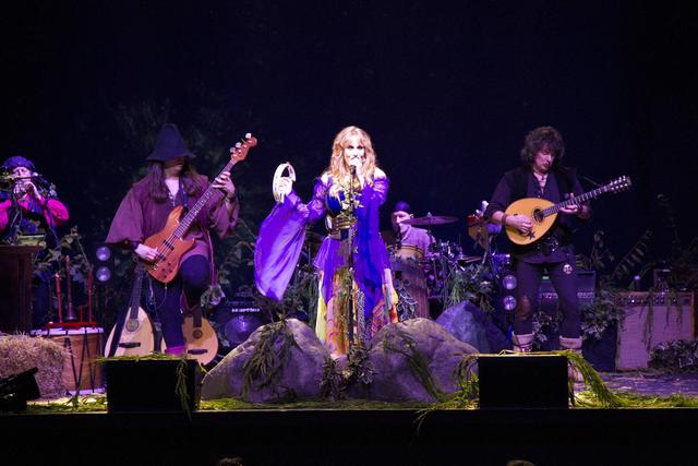 Bir Folk Rock Grubu; Blackmore's Night