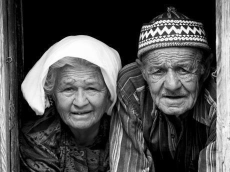 Ayrılık Çanları Bizim İçin Çalıyor