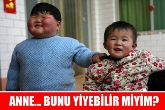 Yeme ve Tıkınma Temalı Eğlenceli Capsler