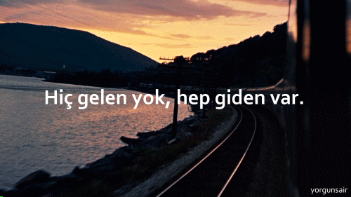 Yalnızlığı Gülerek Karşılamak