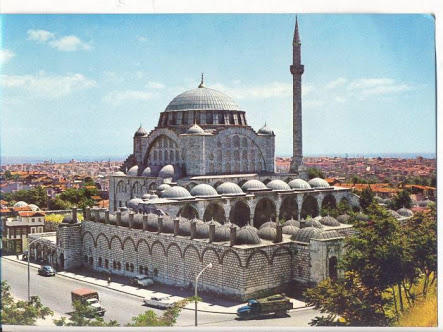 İki Cami Arası Aşk Mimar Sinan Ve Mihrimah Sultan