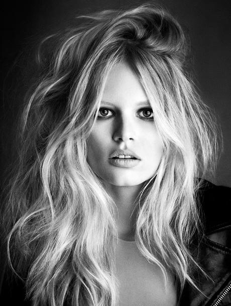 Anna Ewers: Brigitte Bardo'nun Varisi