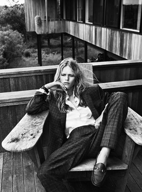 Anna Ewers: Brigitte Bardo'nun Varisi