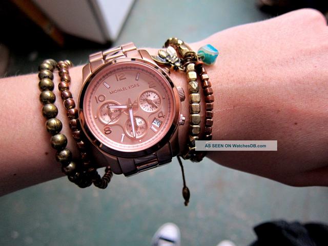 Rose Gold Saatlerle Yıldız Gibi Görünün