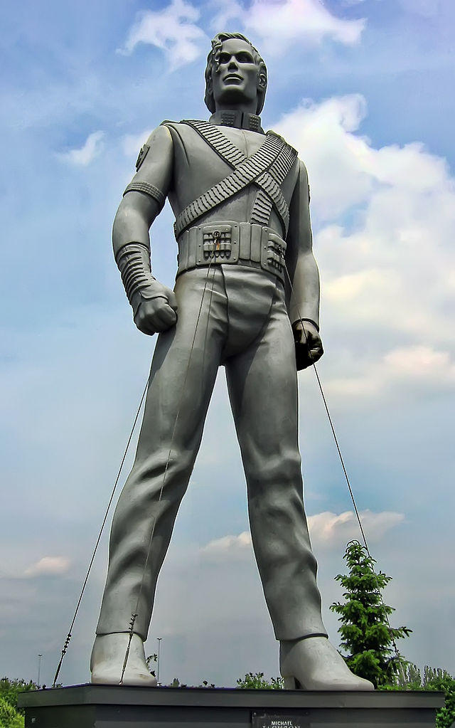 Pop Müziğinin Kralı Michael Jackson Efsanesi