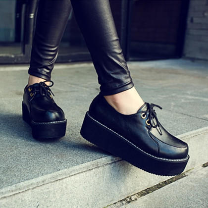 Flatform Topuk Modası
