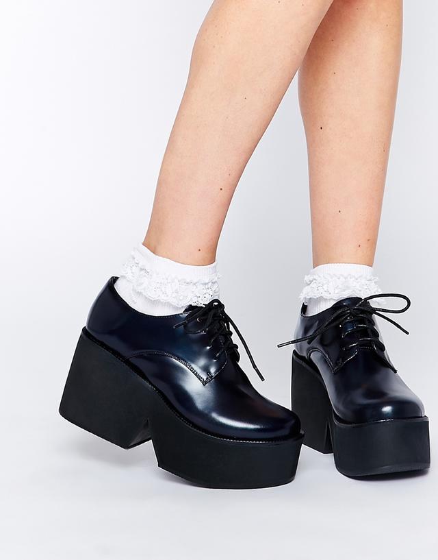 Flatform Topuk Modası