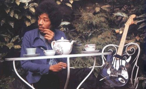 Bir Gitar Efsanesi ve Ustası; Jimi Hendrix