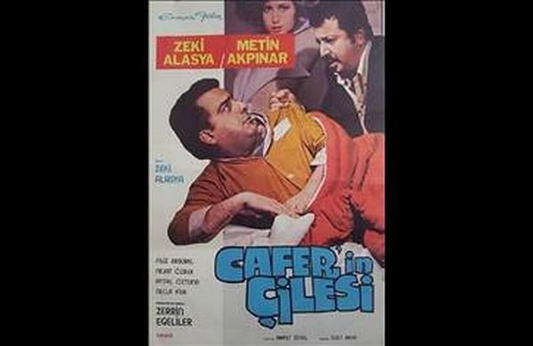 Zeki Alasya'yı Kaybettik! Türk Sinemasından Bir Yıldız Daha Kaydı