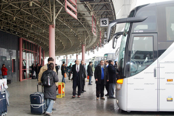 Nasıl Yetim Kaldım, Hayata Nasıl Tutundum? 