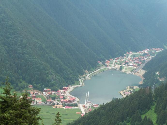 Karadeniz Turu: Yeşil Bir Yolculuğun Ayak İzleri