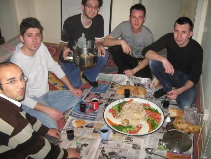 Cemaat ve Oradaki İnsanlar Hakkında Bir İzlenim