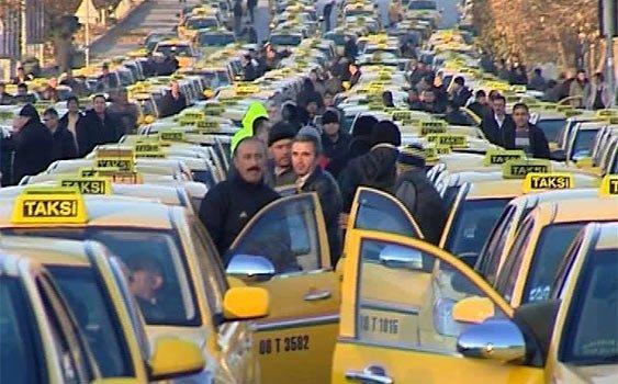 Kızlarıyla Sevgili Olunmayacak Babalar