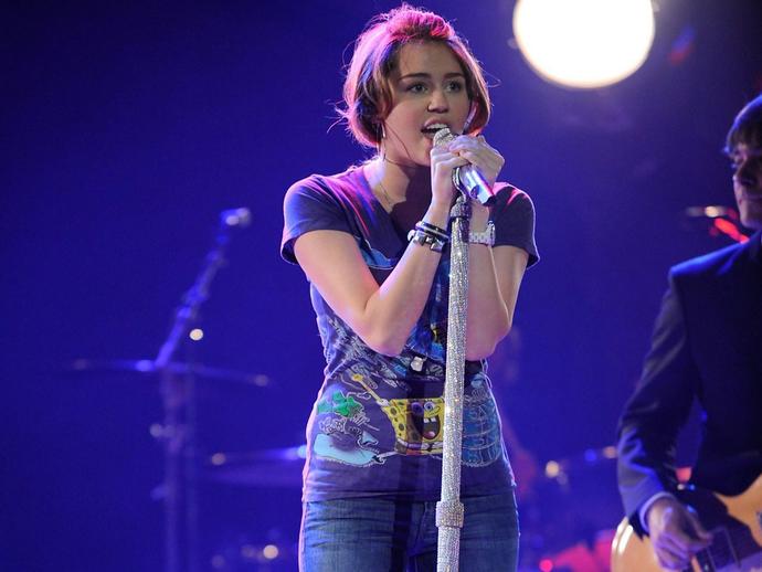 Miley Cyrus'un Değişimi - Miley Nasıl Değişti?