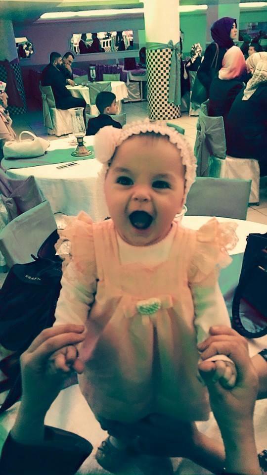 Araştırmacı Anne- Ağlayan Bebek